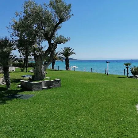 Дом отдыха Vista De La Luna Beachfront Скала-Фуркас