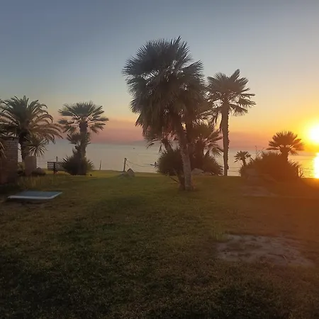 Holiday home Vista De La Luna Beachfront *