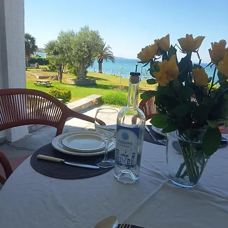 Vista De La Luna Beachfront Skala Fourkas